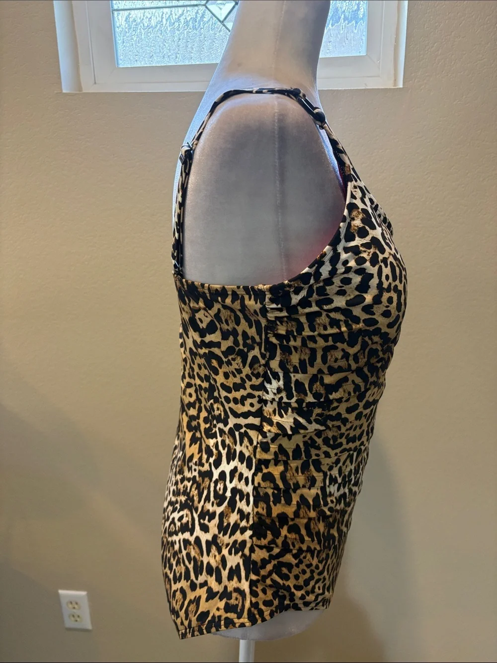 Dkny Leopard Print One-Piece Swimsuit — Brown and Black-Size XXL - Picture 6 of 13